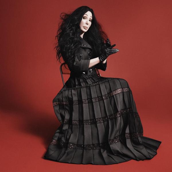 Cher-Marc-Jacobs-1